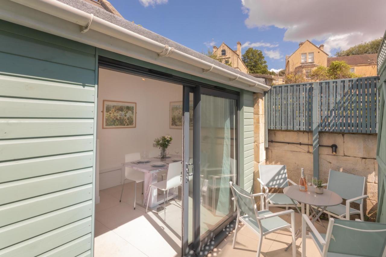 The Blue Door Bath Exterior foto